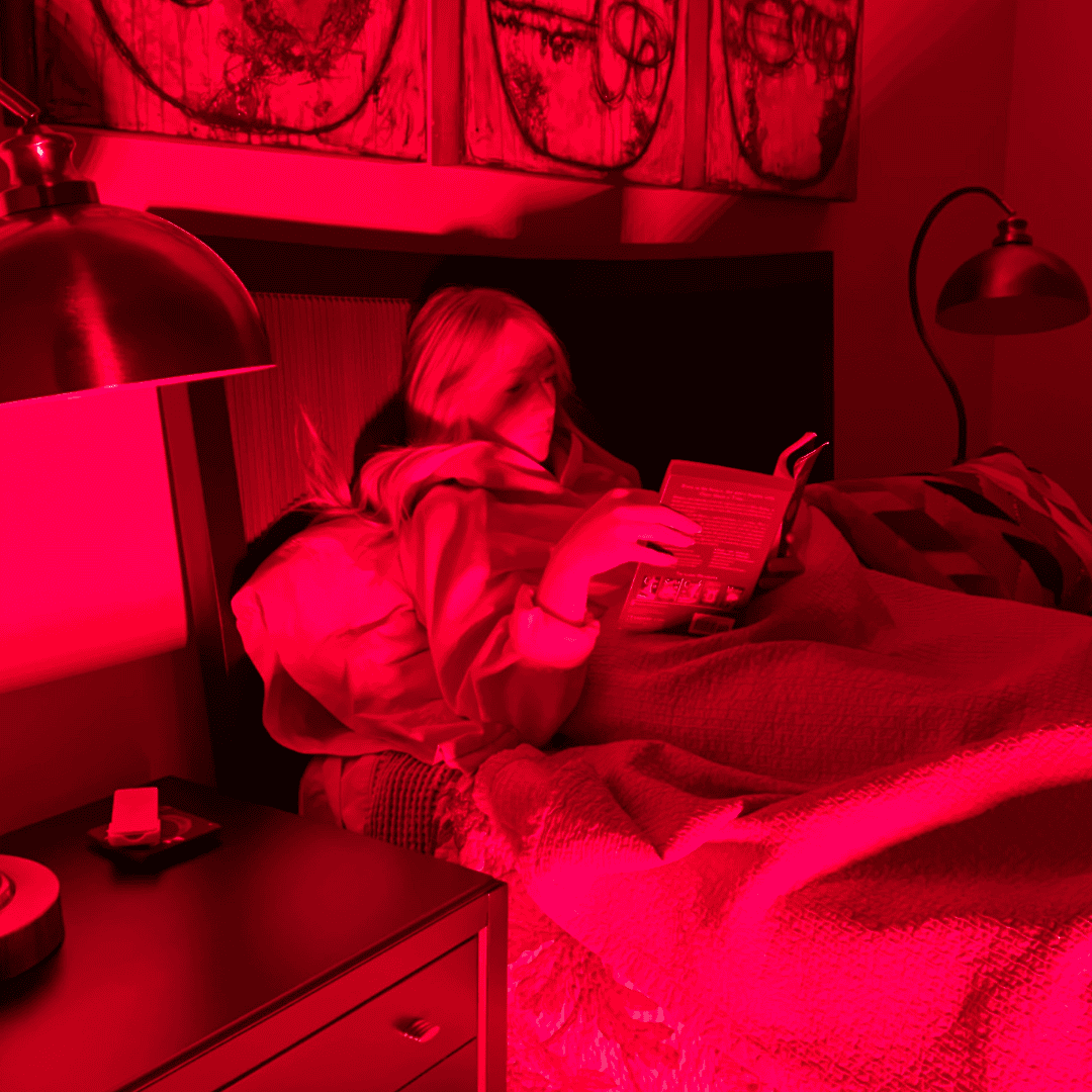 red light and the sleep quality and endurance performance