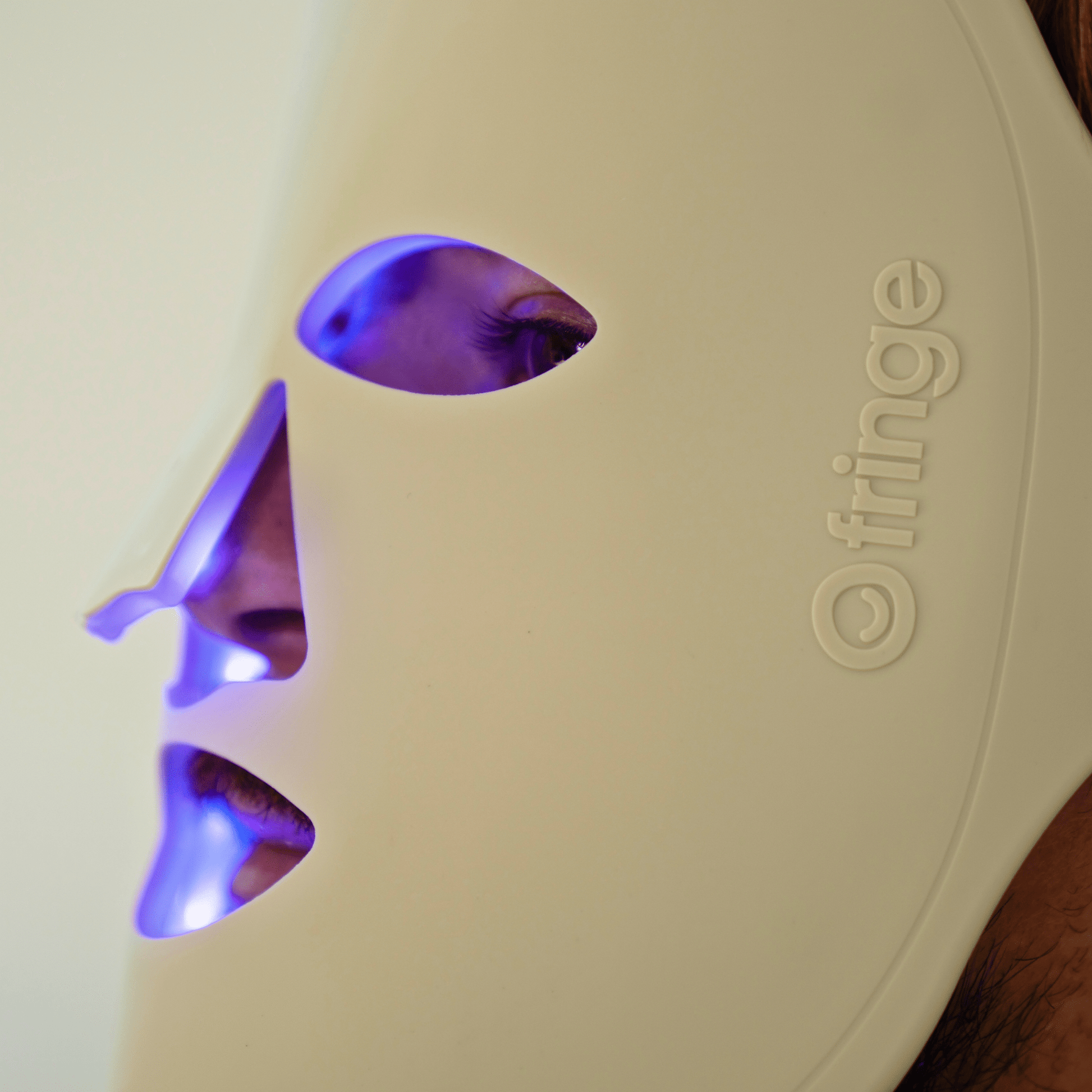 Red Light Therapy Face Mask - Fringe