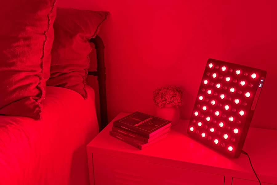 fringe-red-light-therapy-panel fringe-red-light-therapy-panel